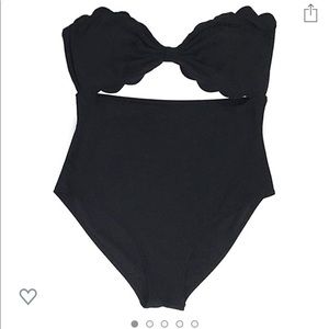 Cupshe Black one piece swimsuit